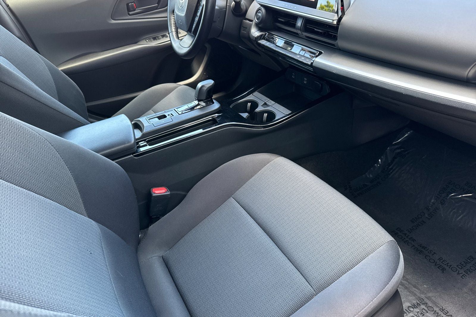 2023 Toyota Prius LE