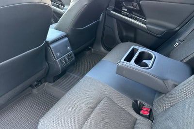 2025 Toyota bZ4X XLE