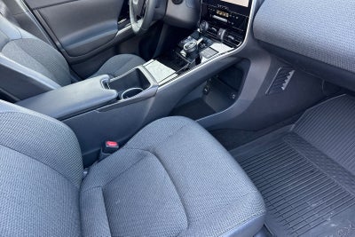 2025 Toyota bZ4X XLE