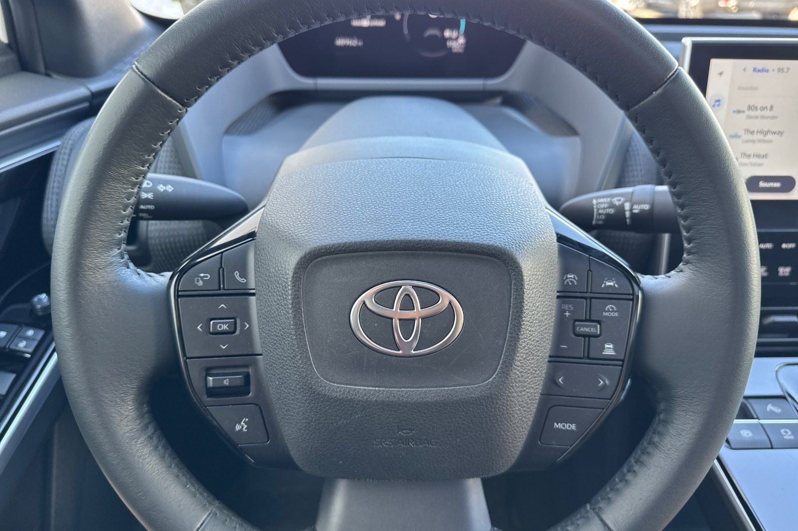 2025 Toyota bZ4X XLE