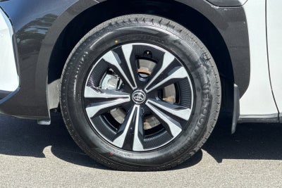 2025 Toyota bZ4X XLE