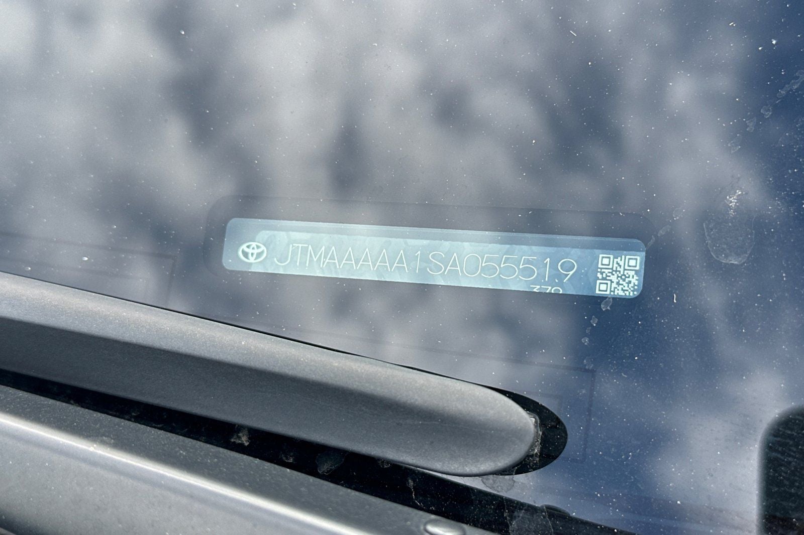 2025 Toyota bZ4X XLE