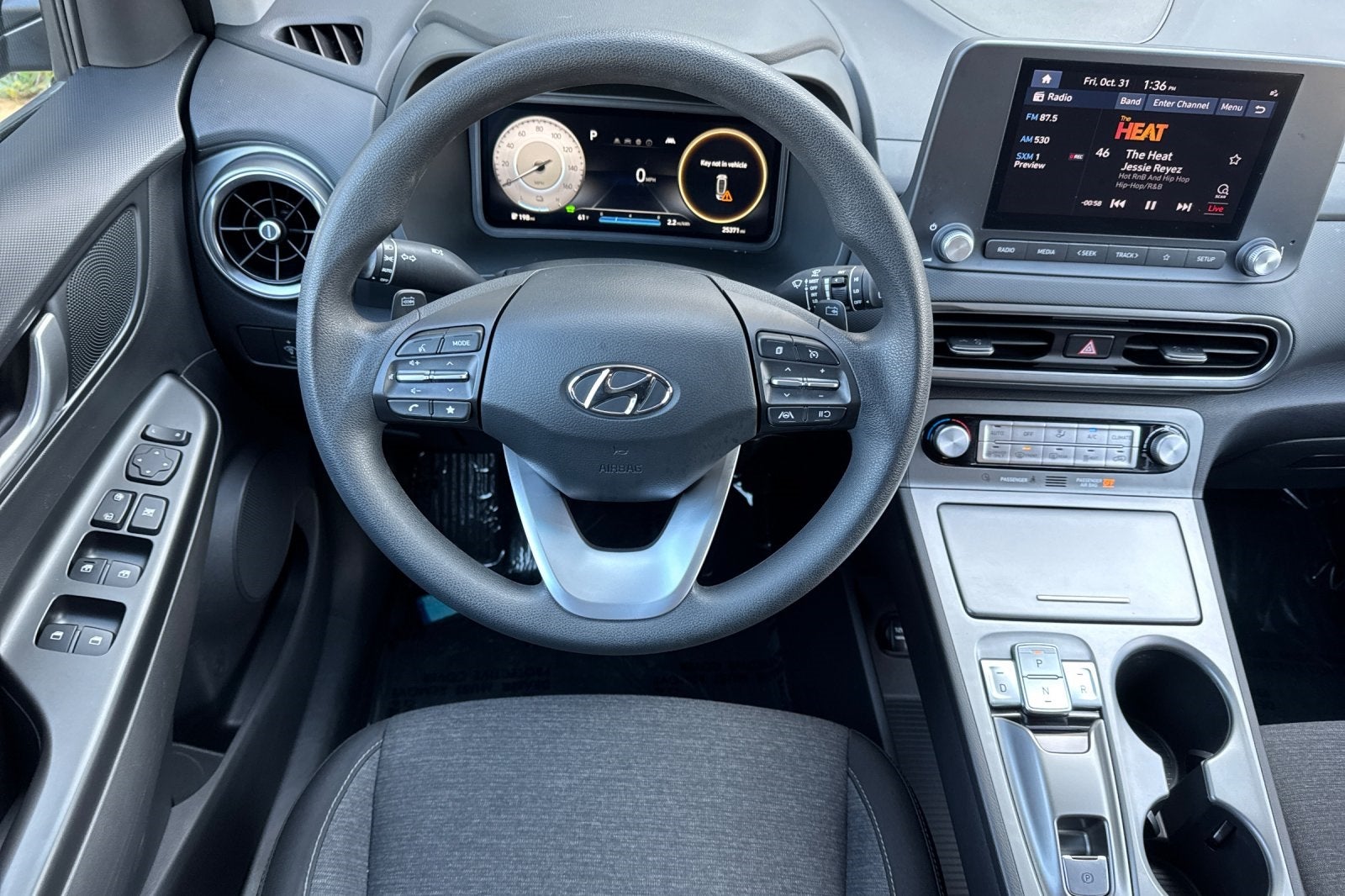 2023 Hyundai Kona Electric SE