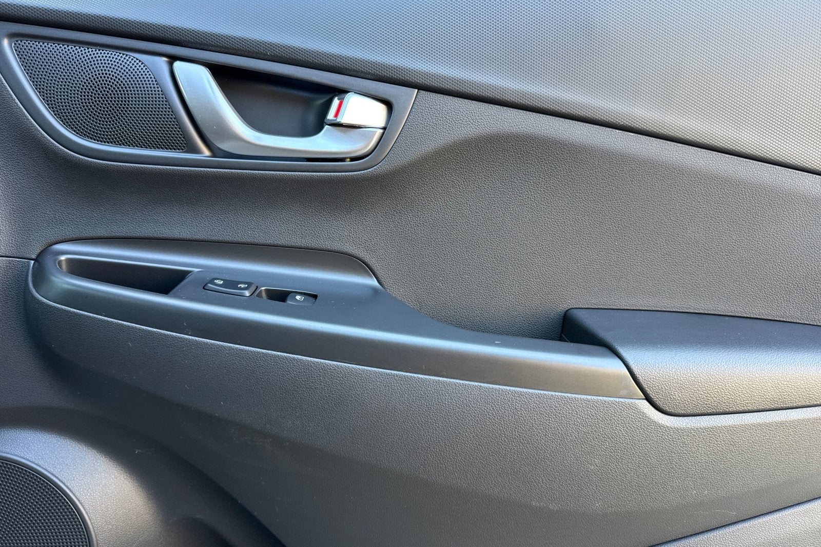 2023 Hyundai Kona Electric SE