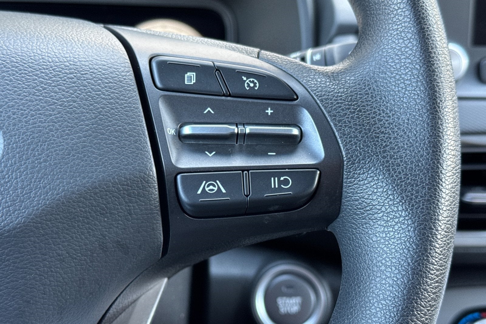 2023 Hyundai Kona Electric SE