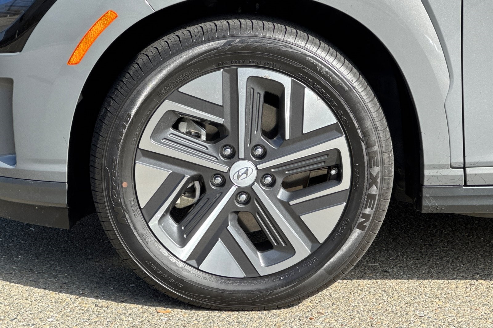 2023 Hyundai Kona Electric SE