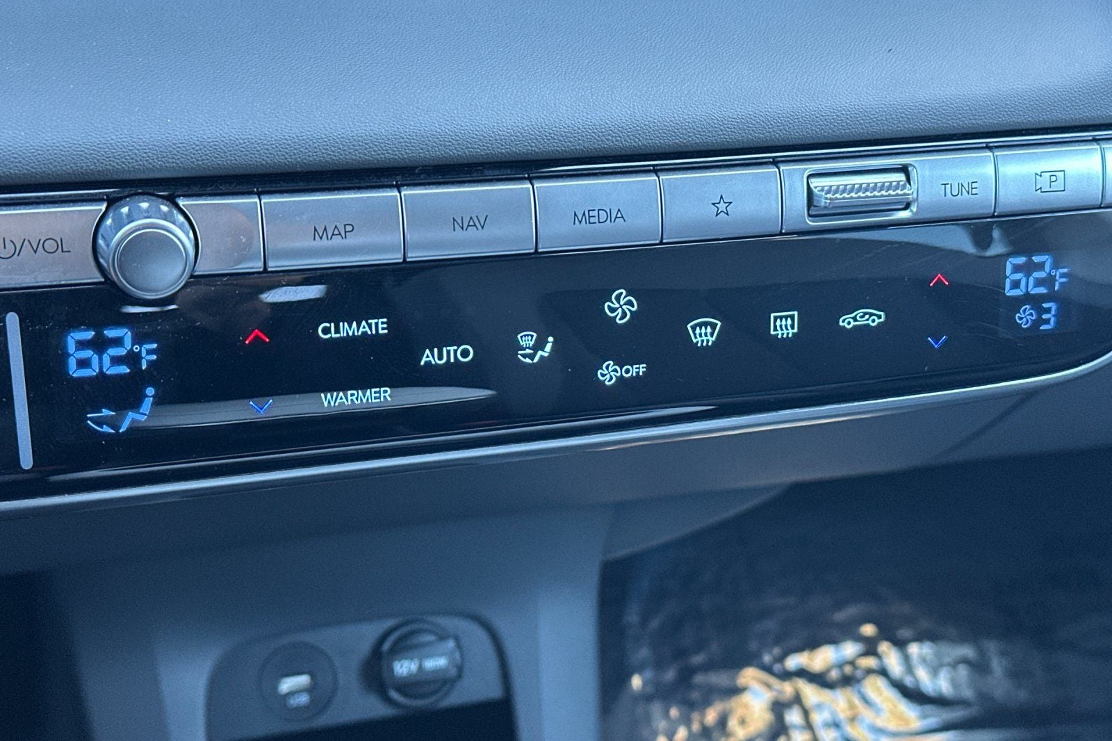 2024 Hyundai IONIQ 5 SE