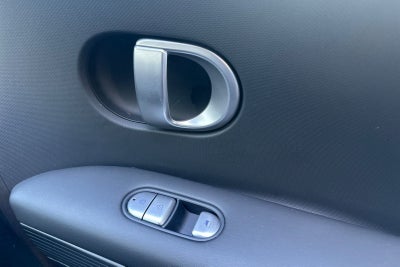 2024 Hyundai IONIQ 5 SE