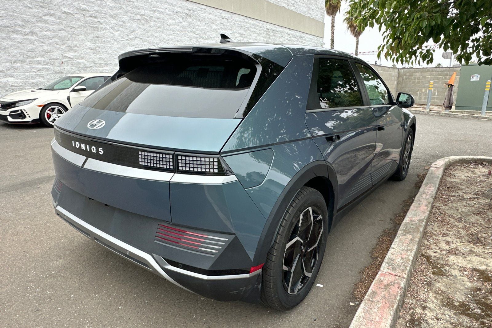 2024 Hyundai IONIQ 5 SE
