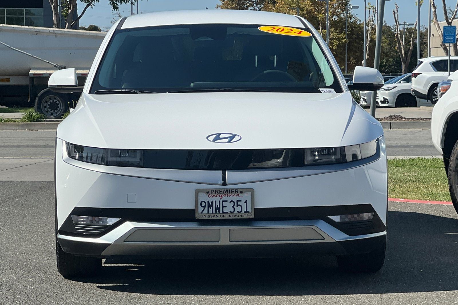 2024 Hyundai IONIQ 5 SEL