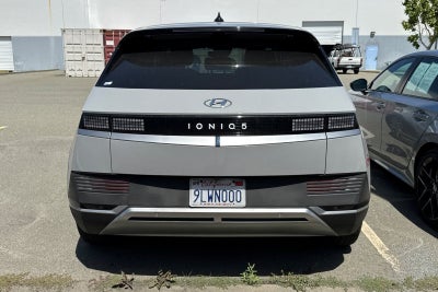 2024 Hyundai IONIQ 5 SEL