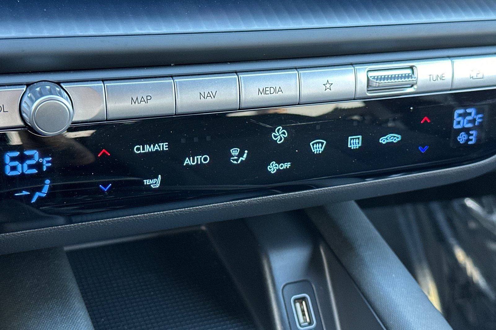 2023 Hyundai IONIQ 6 SE Standard Range
