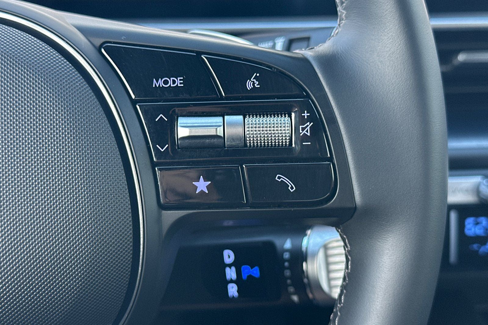 2023 Hyundai IONIQ 6 SE Standard Range