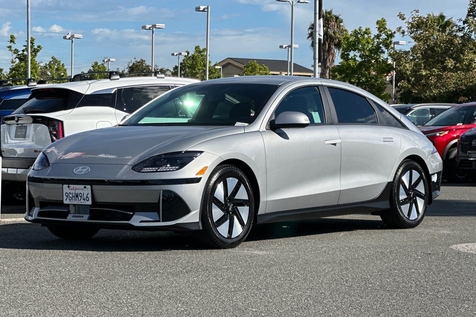 2023 Hyundai IONIQ 6 SE Standard Range