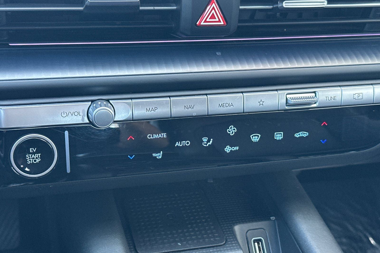 2024 Hyundai IONIQ 6 SEL