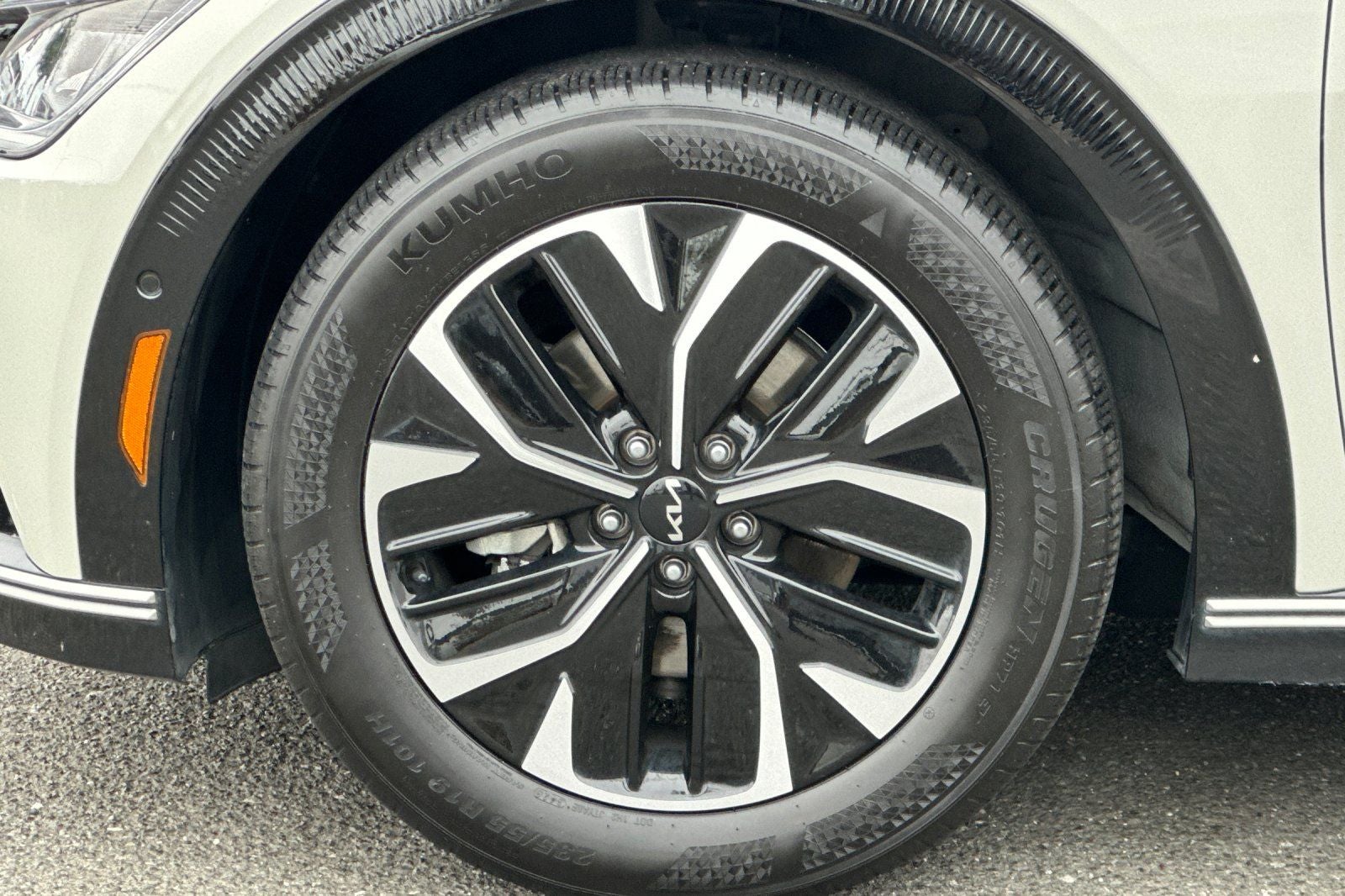 2024 Kia EV6 Wind