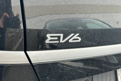 2024 Kia EV6 Light