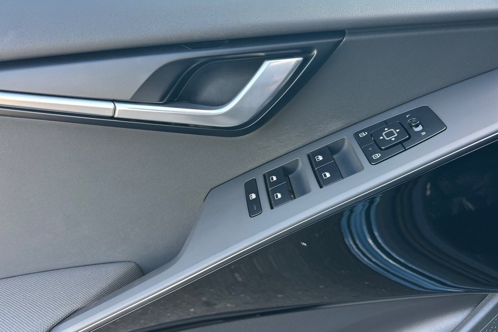 2023 Kia Niro EV Wind