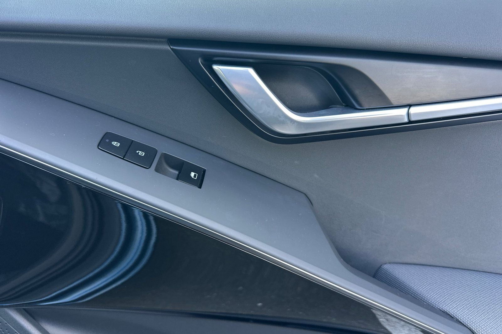 2023 Kia Niro EV Wind
