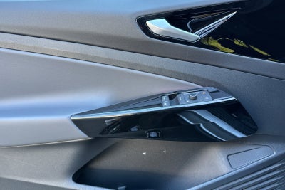 2022 Volkswagen ID.4 Pro