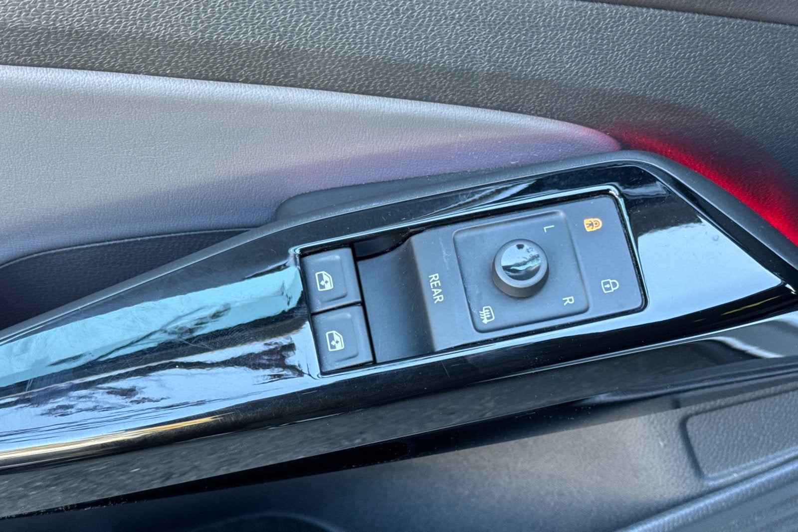 2022 Volkswagen ID.4 Pro