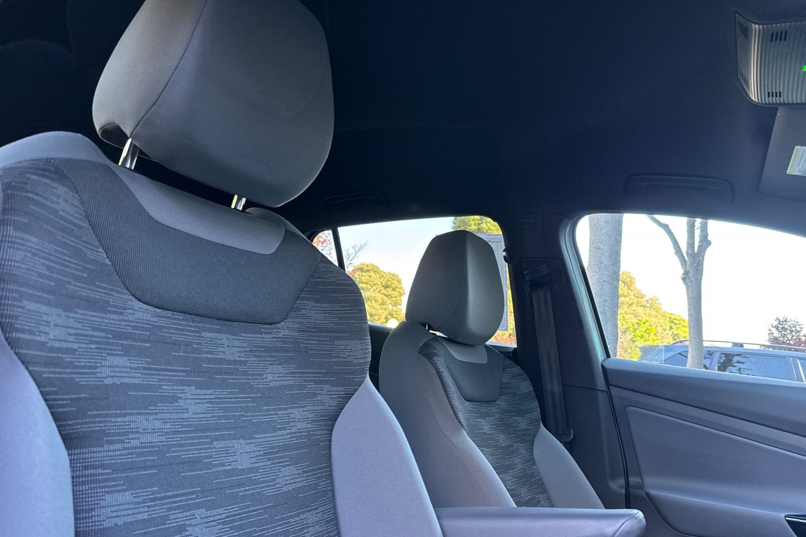 2022 Volkswagen ID.4 Pro