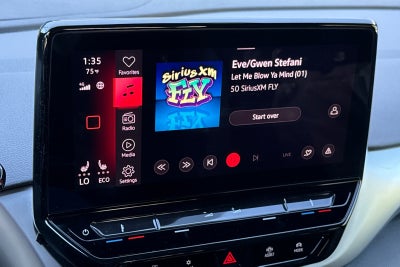 2022 Volkswagen ID.4 Pro