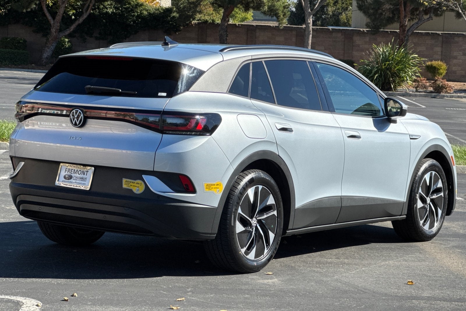 2022 Volkswagen ID.4 Pro