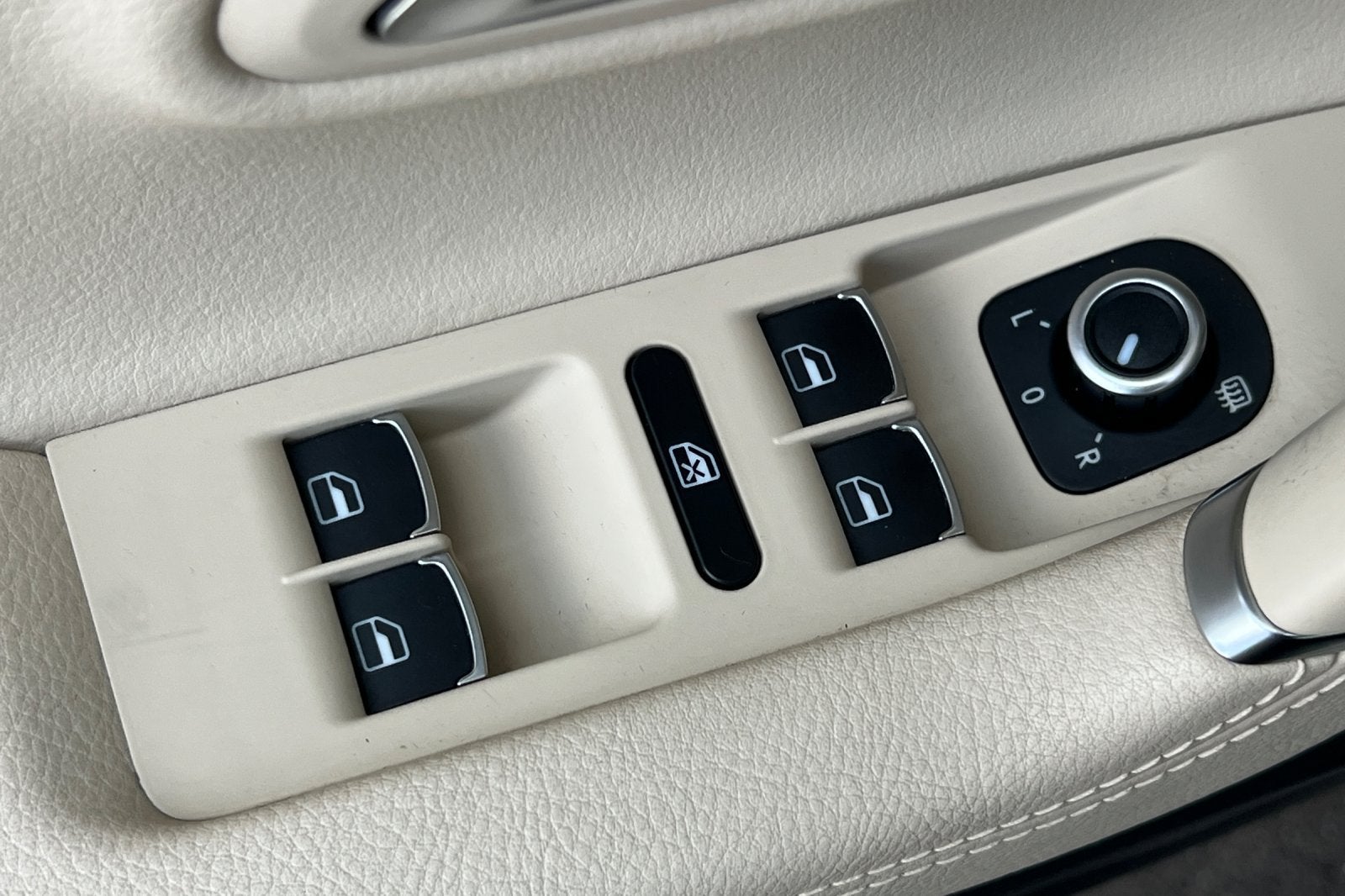 2010 Volkswagen CC Luxury