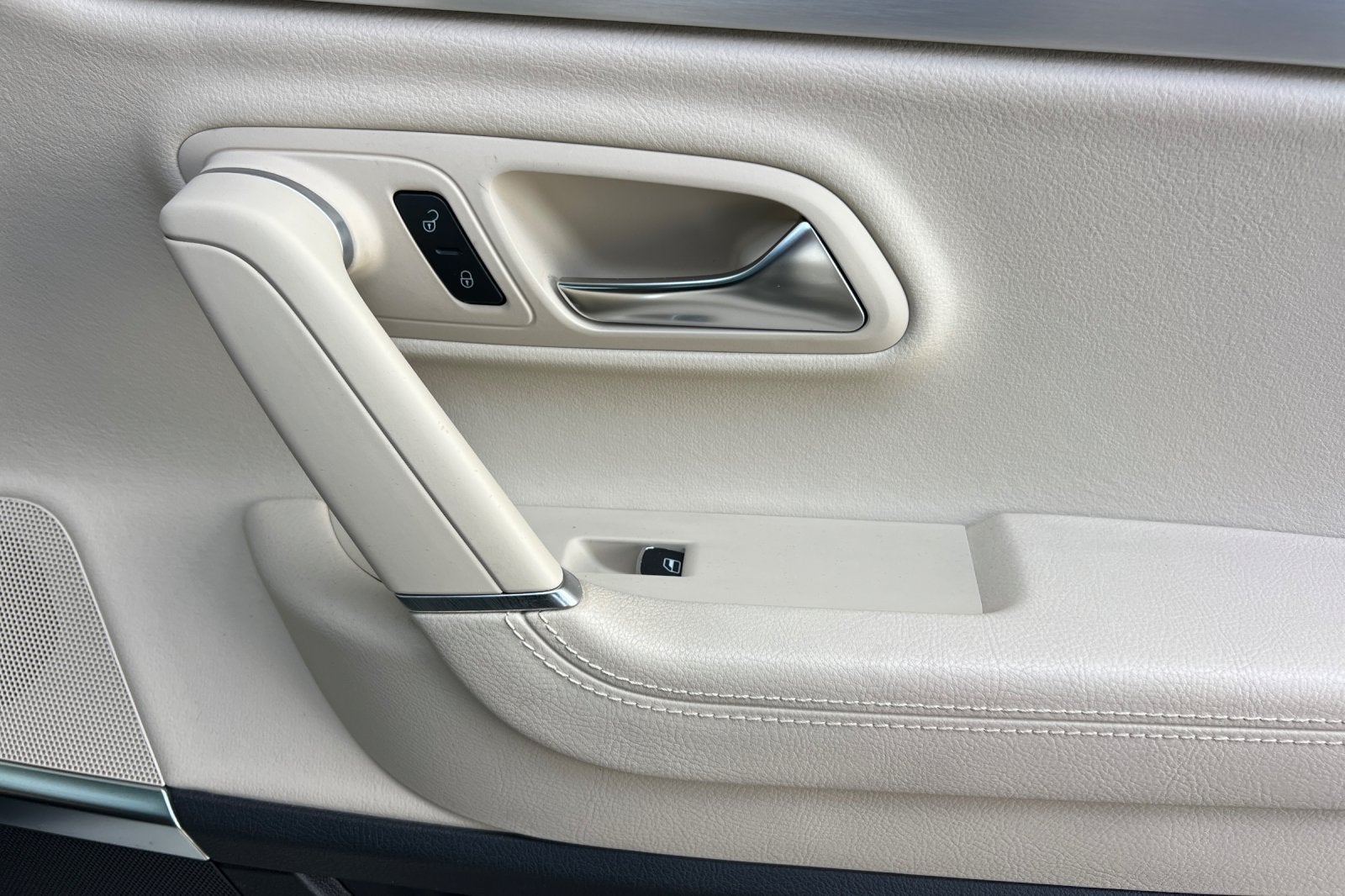 2010 Volkswagen CC Luxury