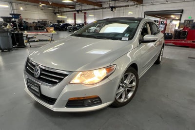 2010 Volkswagen CC Luxury