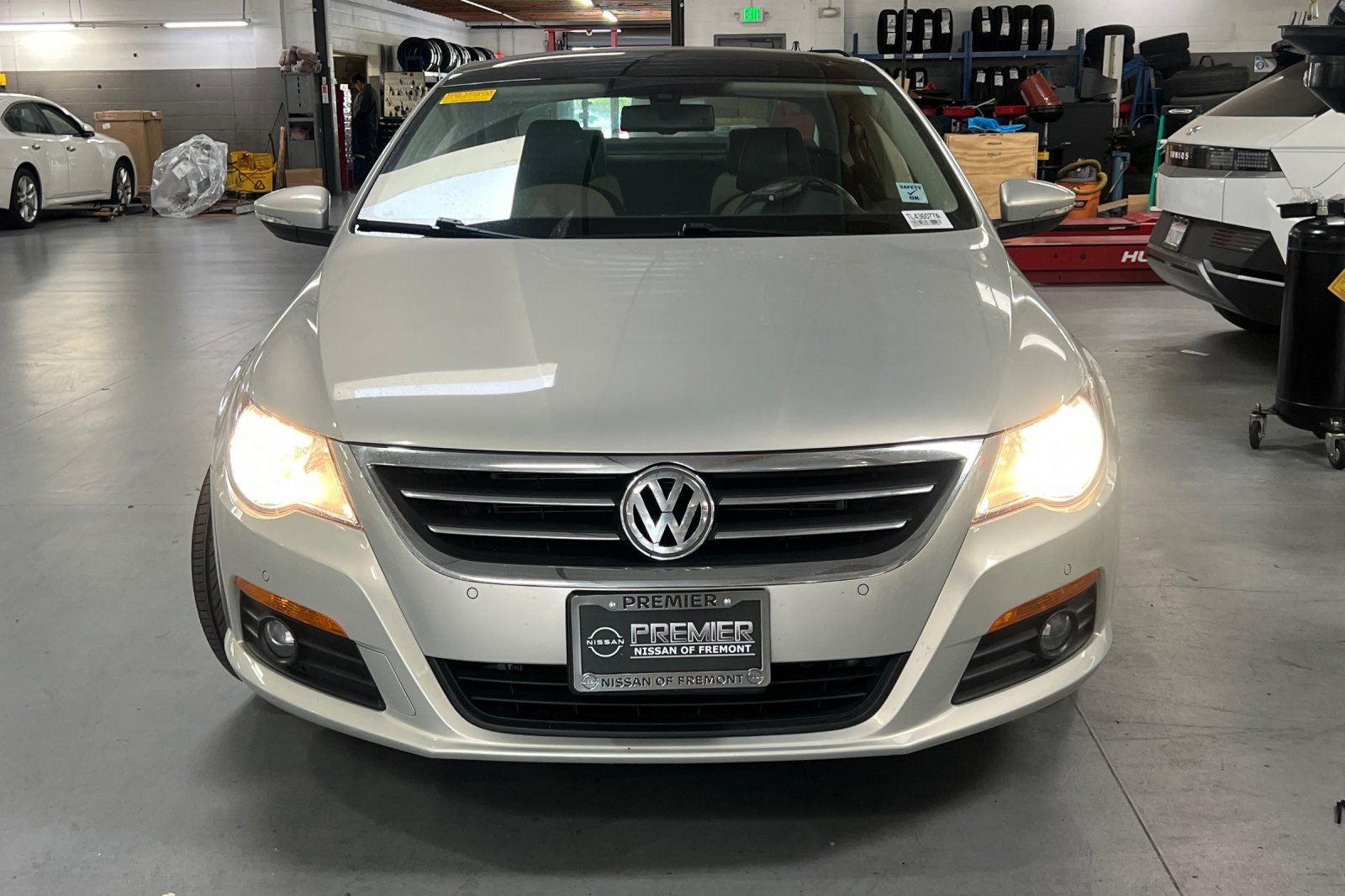 2010 Volkswagen CC Luxury