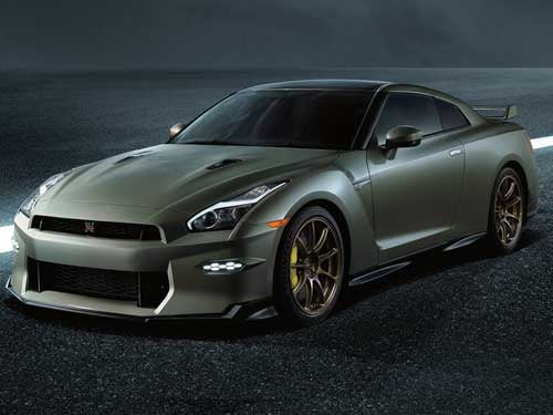 Nissan GT-R
