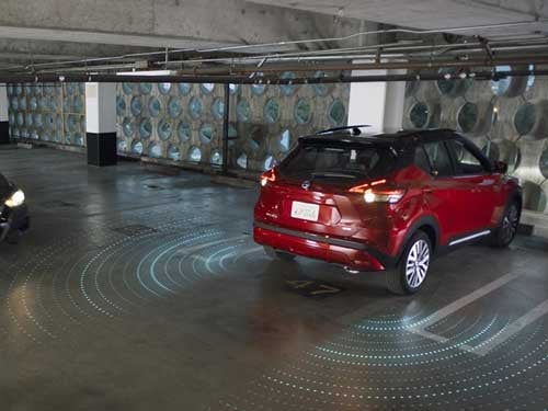 2024 Nissan Kicks technology