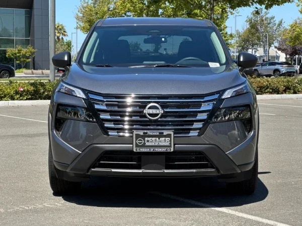 2026 Nissan Rogue Front View